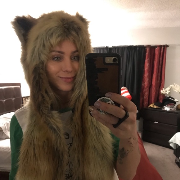 Spirithoods Sabre faux fur main image 4